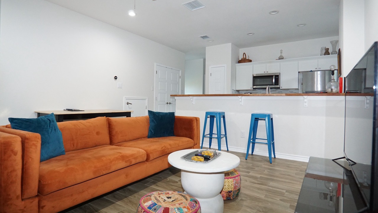 Photo of Livingroom in Spring Branch