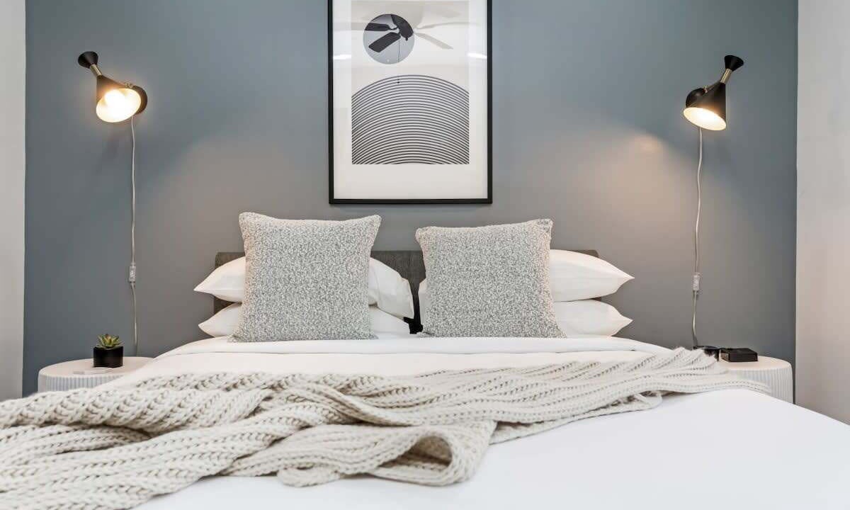Photo of Bedroom in Salemtown
