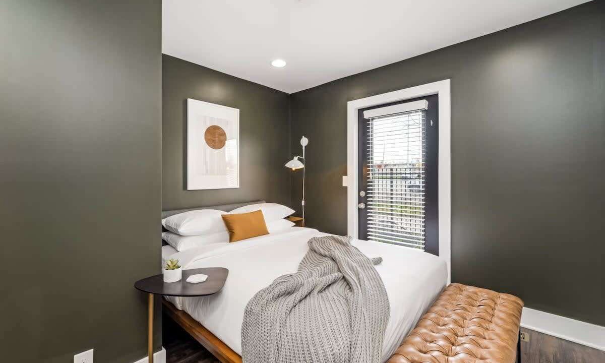 Photo of Bedroom in Salemtown