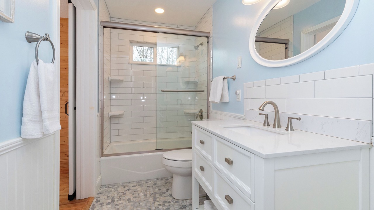 Photo of Bathroom in Clyde