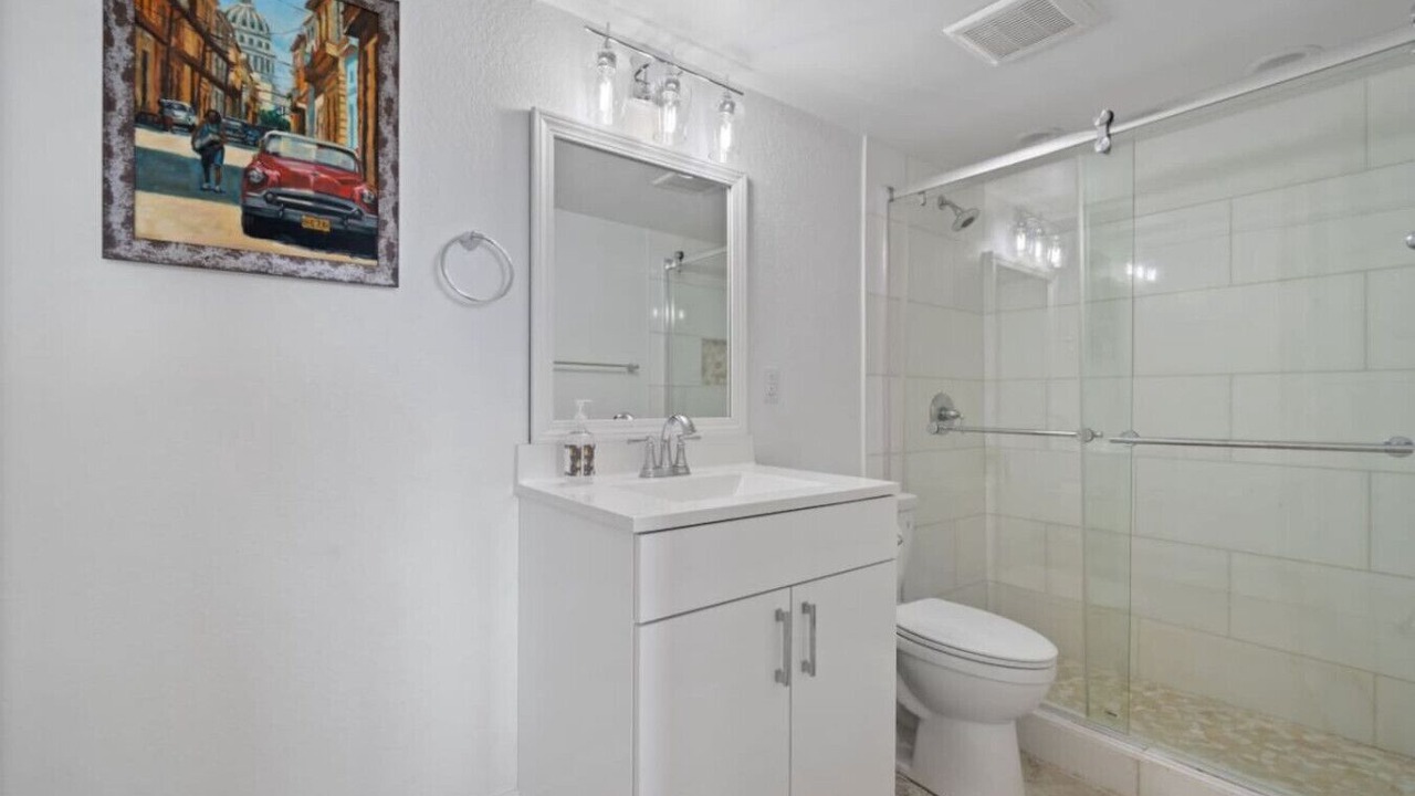 Photo of Bathroom in Northeast Virginia Beach