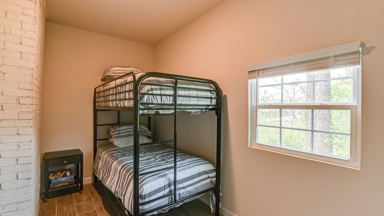 Photo of Bedroom in Columbia