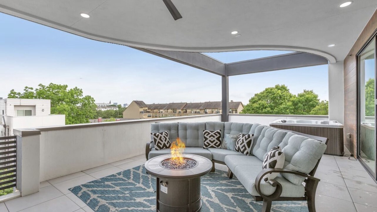 Photo of Patio Balcony in Neartown