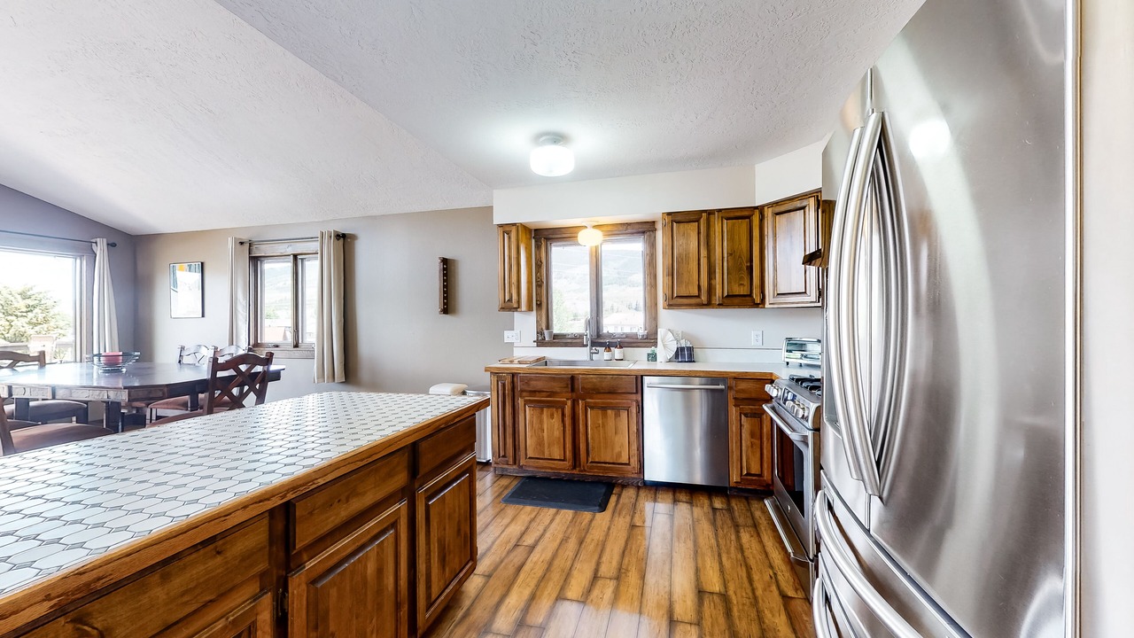 Photo of Kitchen in Summit Cove