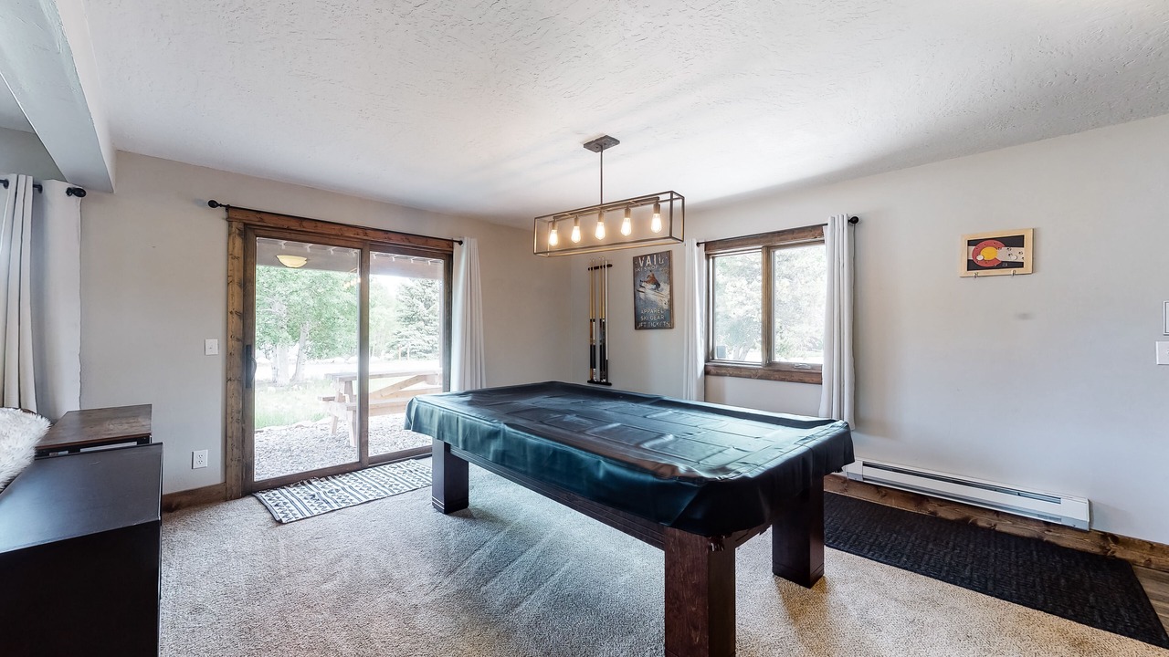 Photo of Bedroom in Summit Cove
