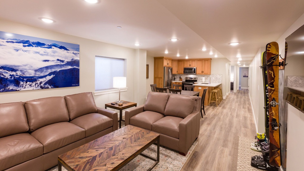 Photo of Livingroom in Cottonwood Heights