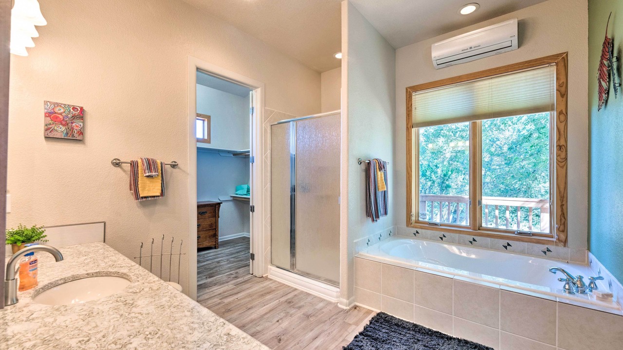 Photo of Bathroom in Ruidoso Downs