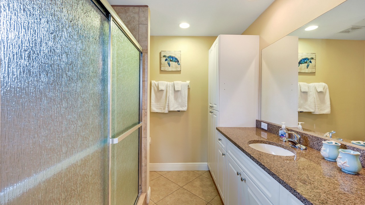 Photo of Bathroom in Naples Park
