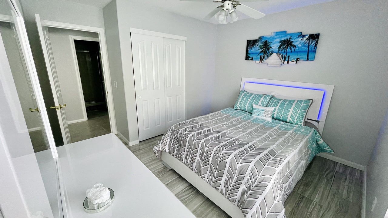 Photo of Bedroom in Silverado Ranch