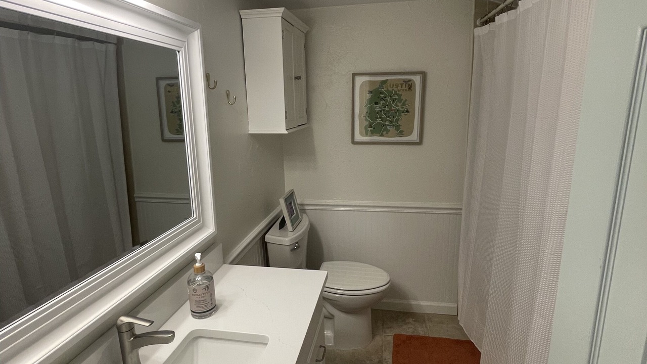 Photo of Bathroom in Comanche Point At Point Venture