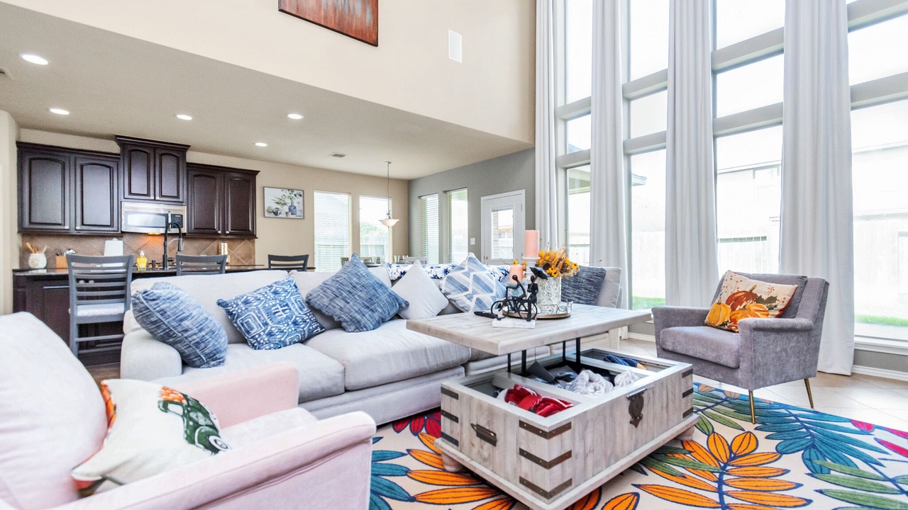 Photo of Livingroom in Cypress