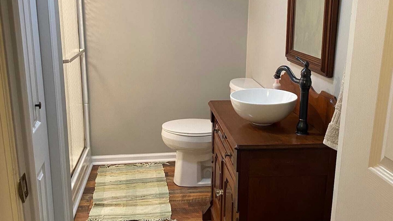 Photo of Bathroom in Dobson
