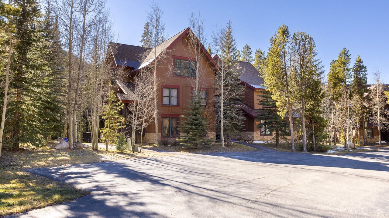 Photo of Others in Keystone