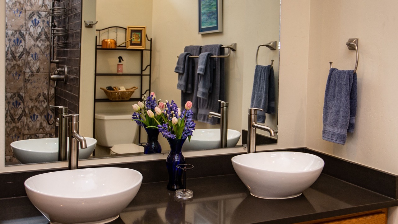 Photo of Bathroom in Jamestown
