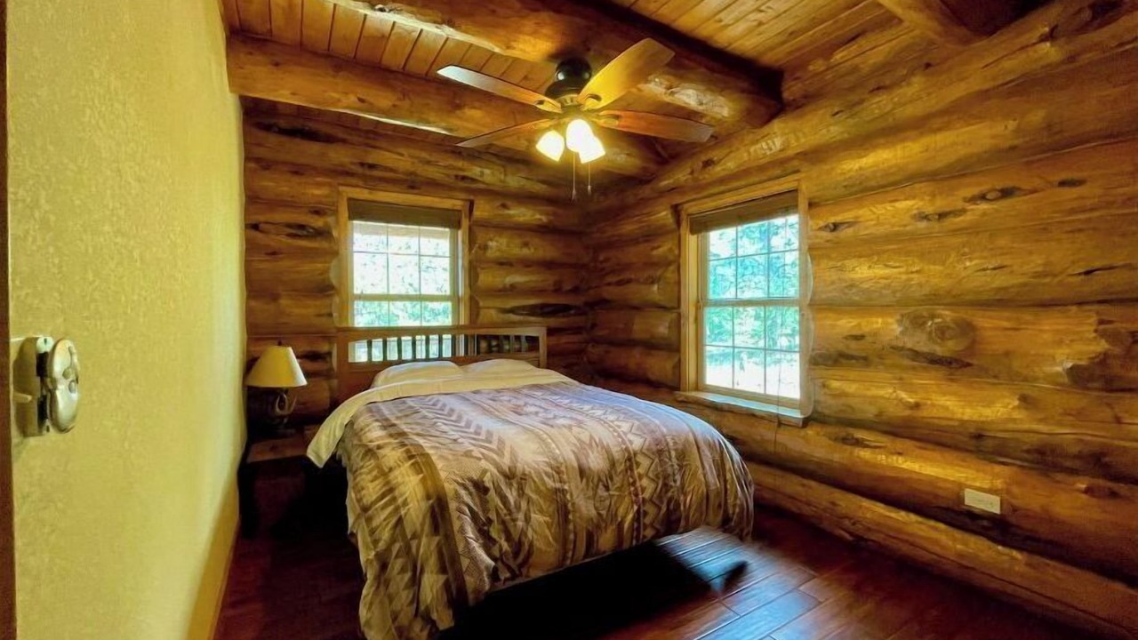 Photo of Bedroom in Hartsel