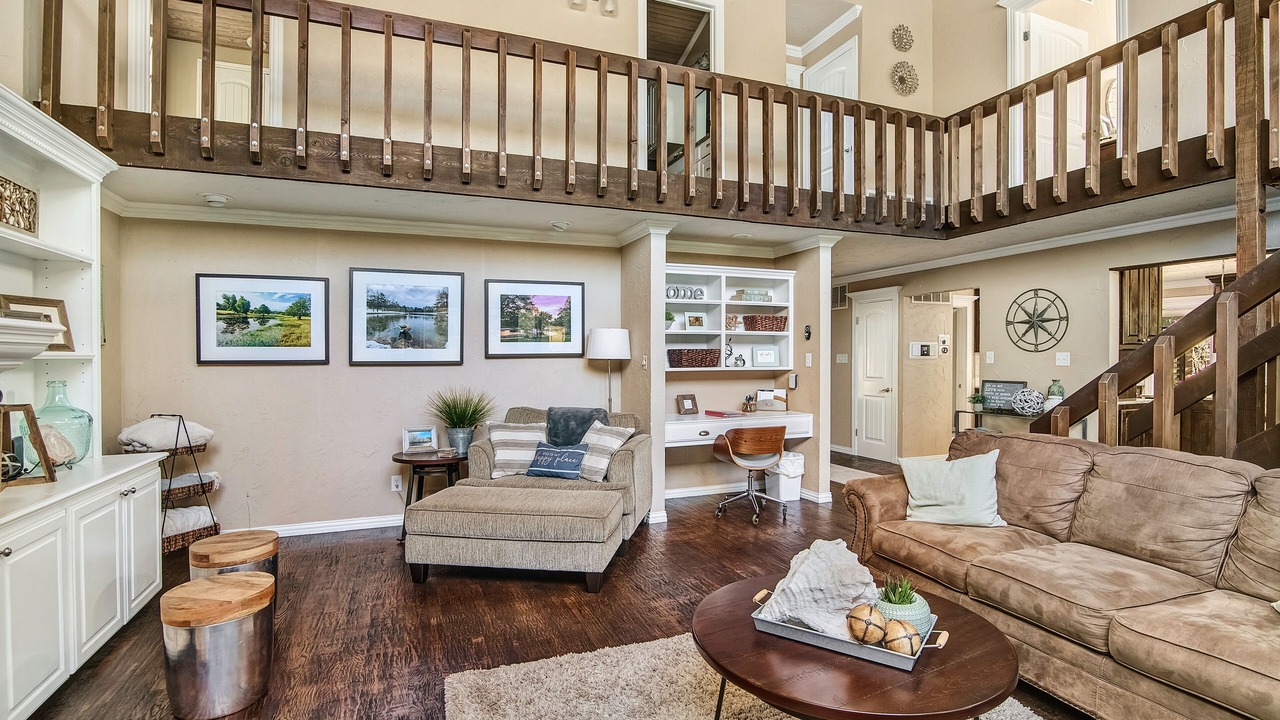 Photo of Bedroom in Holly Lake Ranch