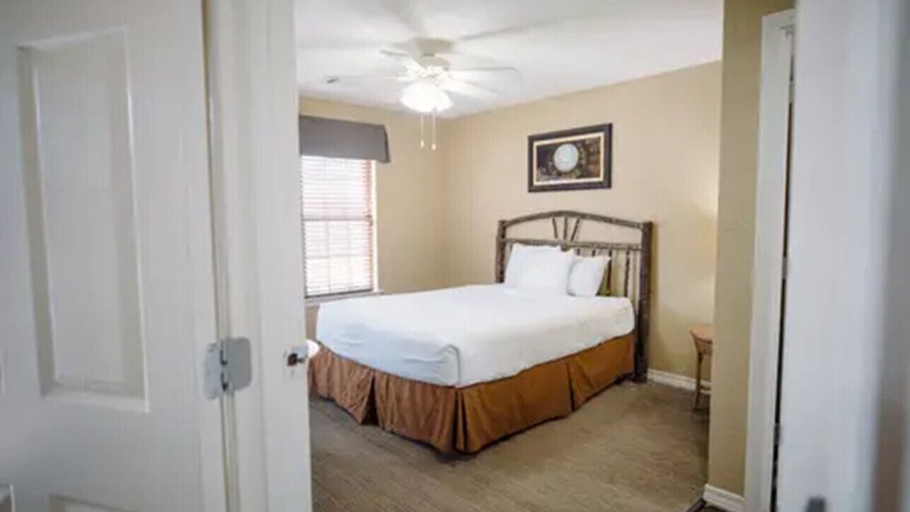 Photo of Bedroom in Canyon Lake