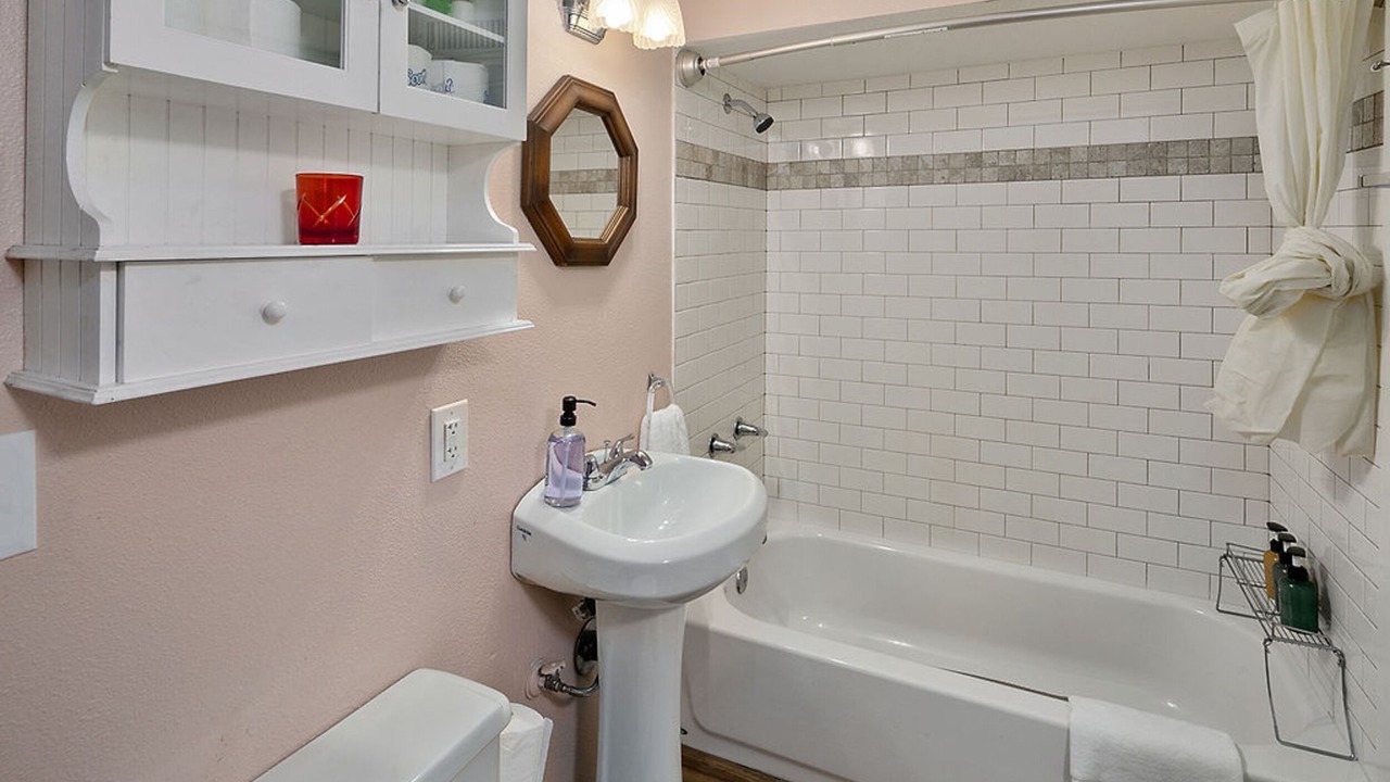Photo of Bathroom in Lake Forest Park
