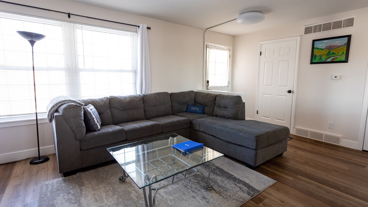 Photo of Livingroom in Arvada