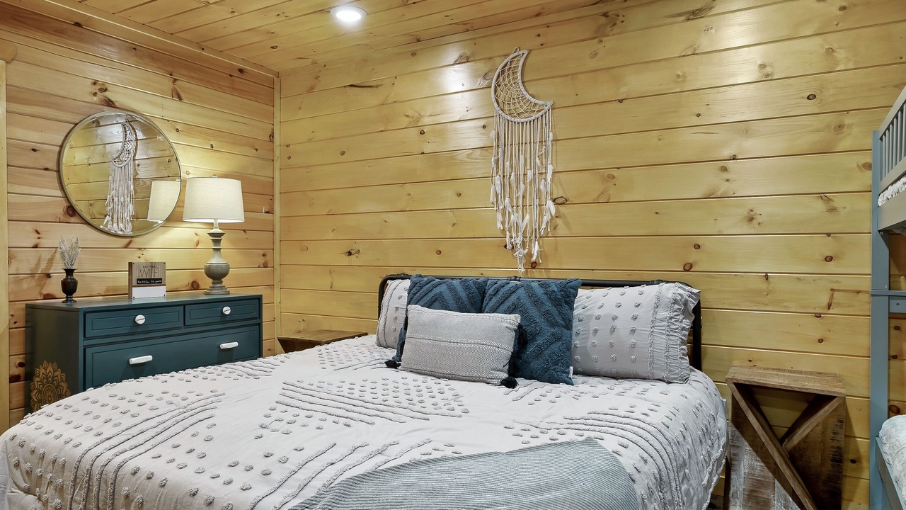 Photo of Bedroom in Pigeon Forge