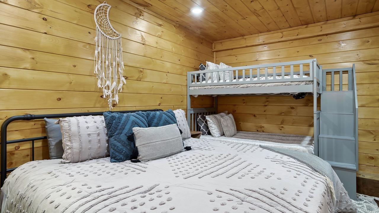 Photo of Bedroom in Pigeon Forge