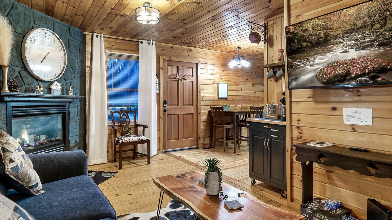 Photo of Livingroom in Pigeon Forge