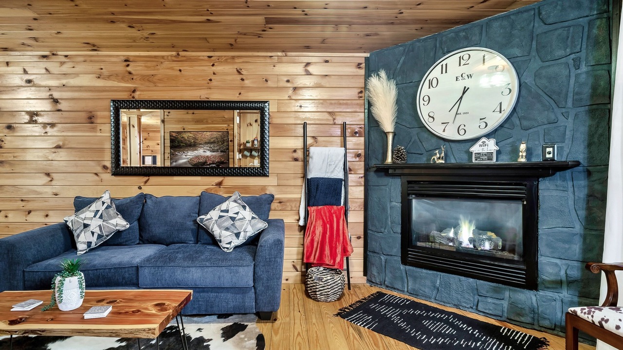 Photo of Livingroom in Pigeon Forge