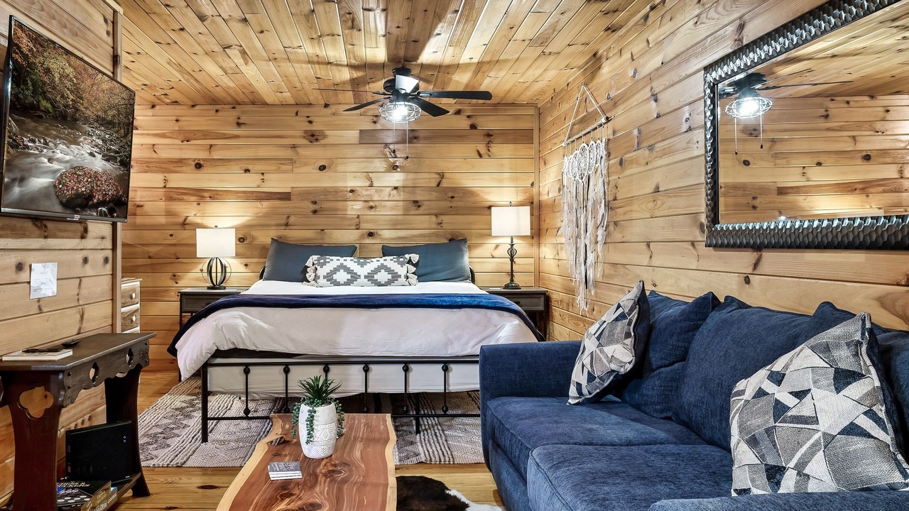 Photo of Bedroom in Pigeon Forge