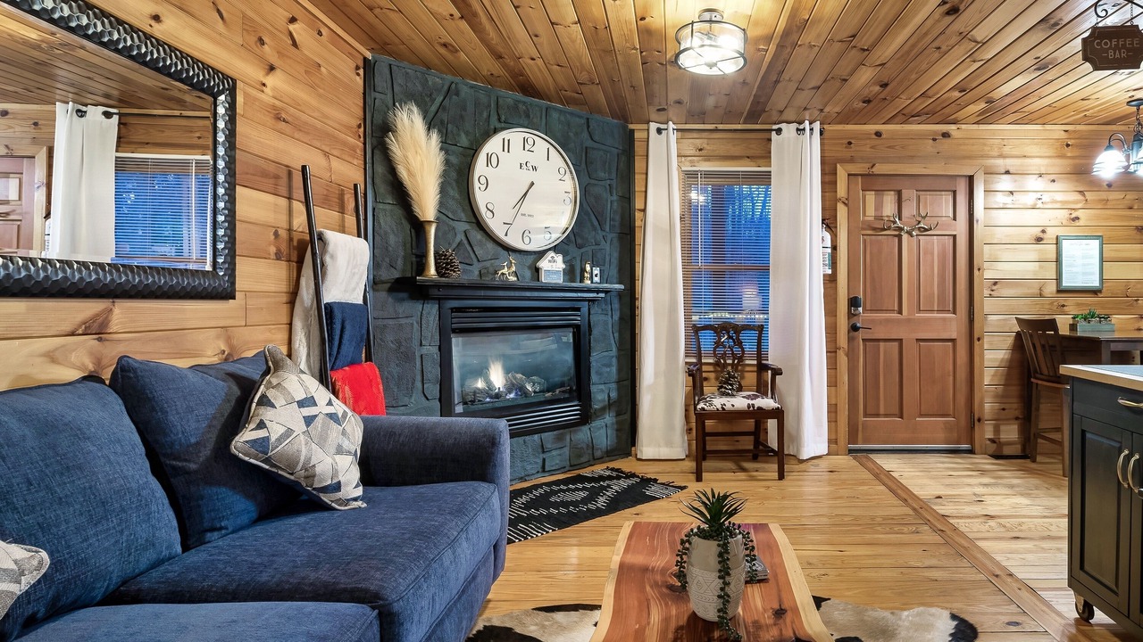 Photo of Livingroom in Pigeon Forge