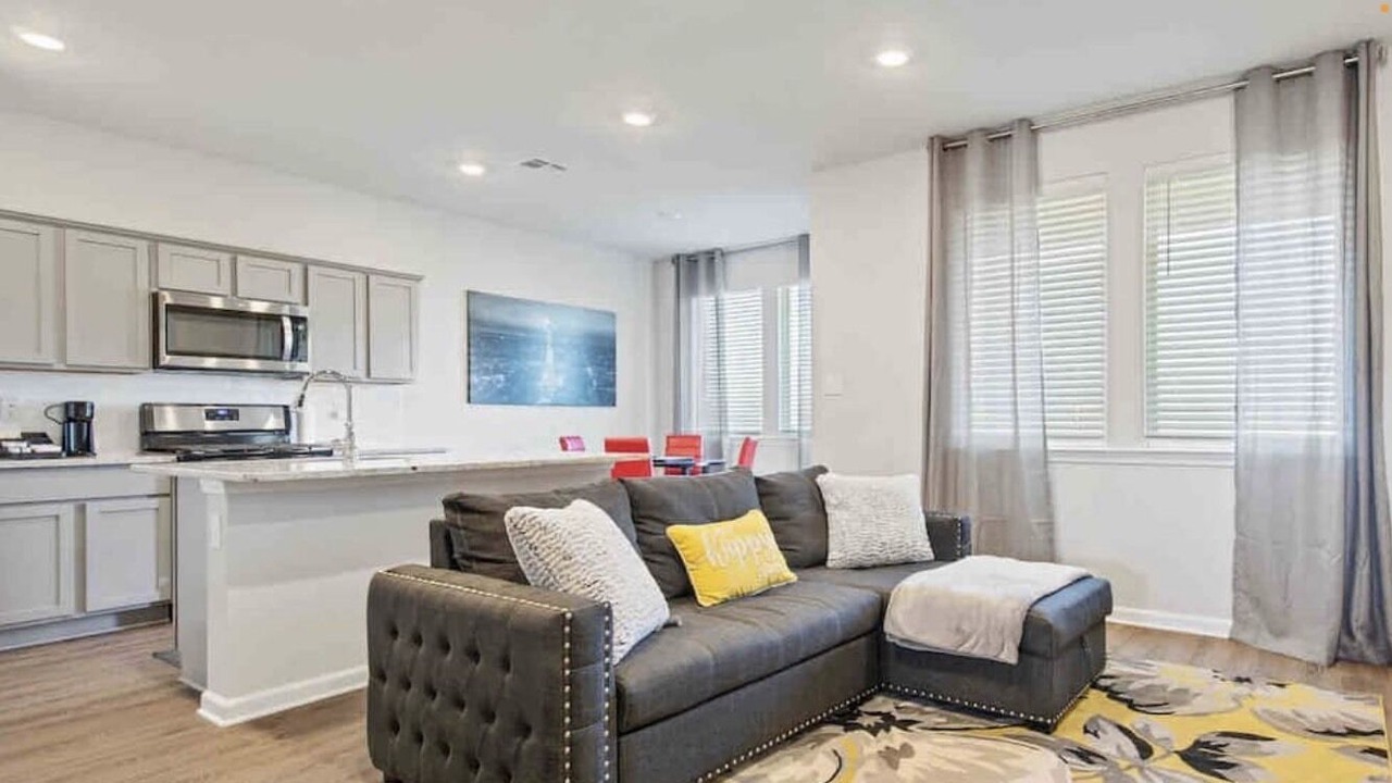 Photo of Livingroom in Slidell