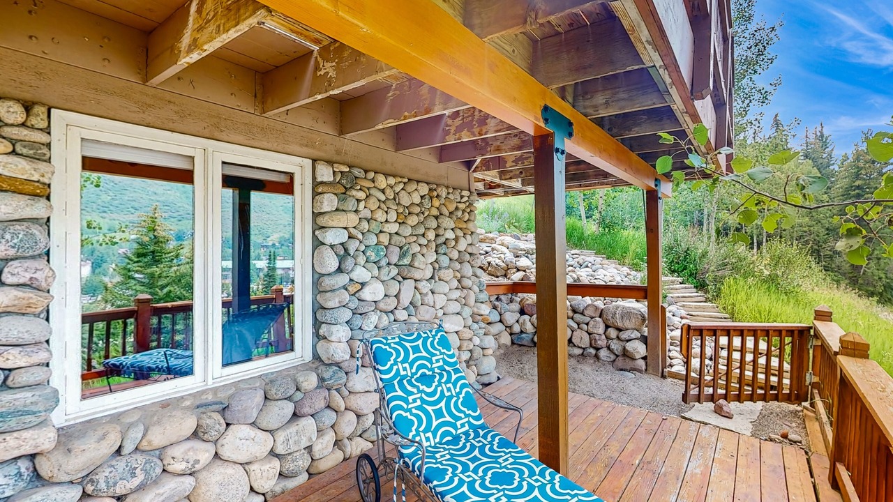 Photo of Patio Balcony in Highland Meadows