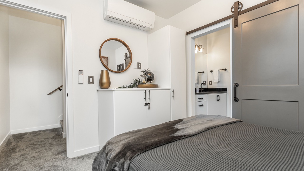 Photo of Bathroom in Broadway