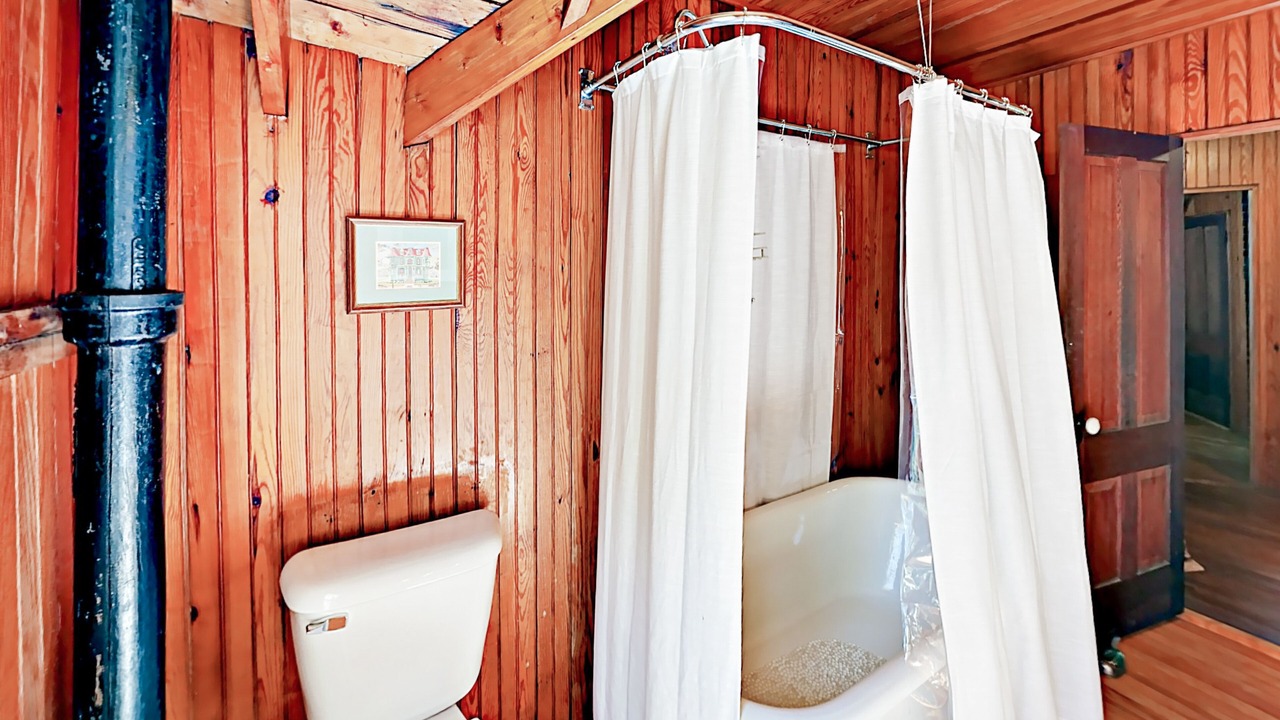 Photo of Bathroom in Friendship