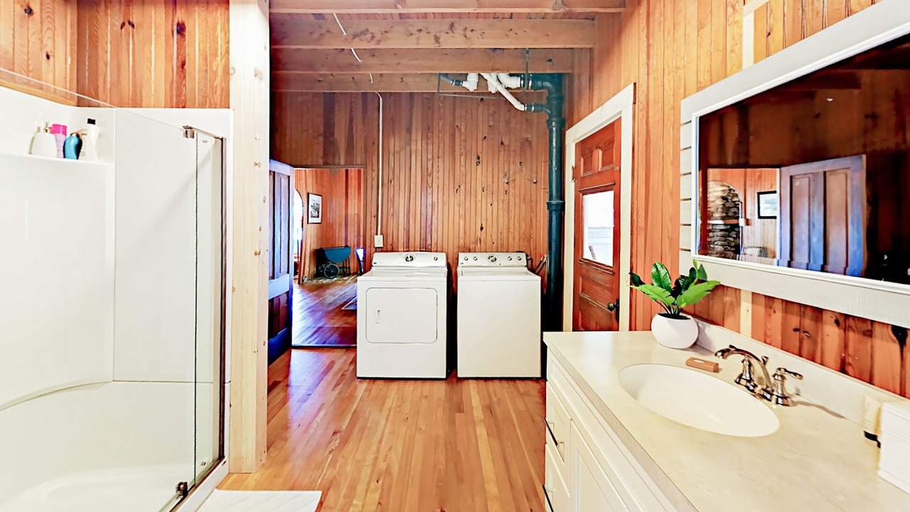 Photo of Bathroom in Friendship