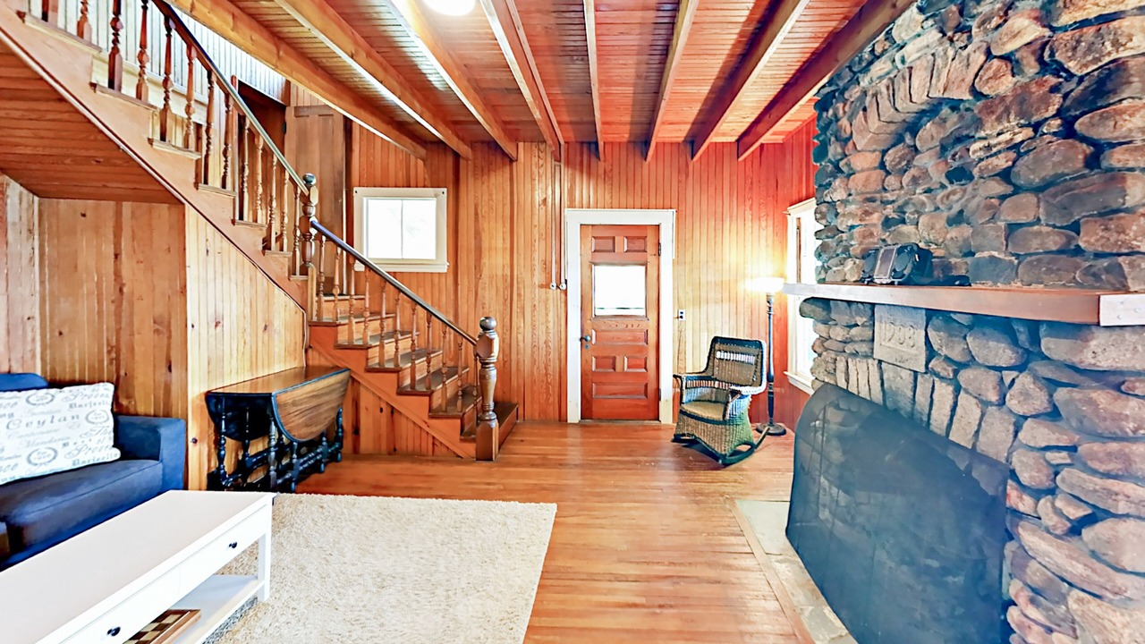 Photo of Livingroom in Friendship