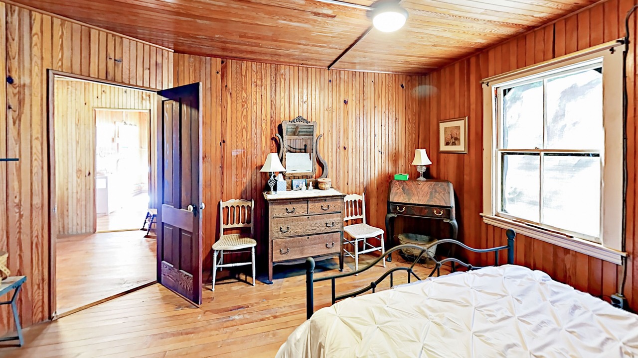 Photo of Bedroom in Friendship