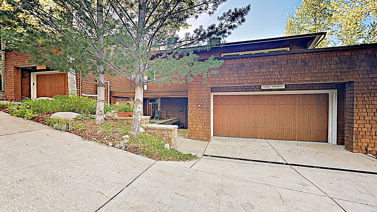 Photo of Outdoor in West End