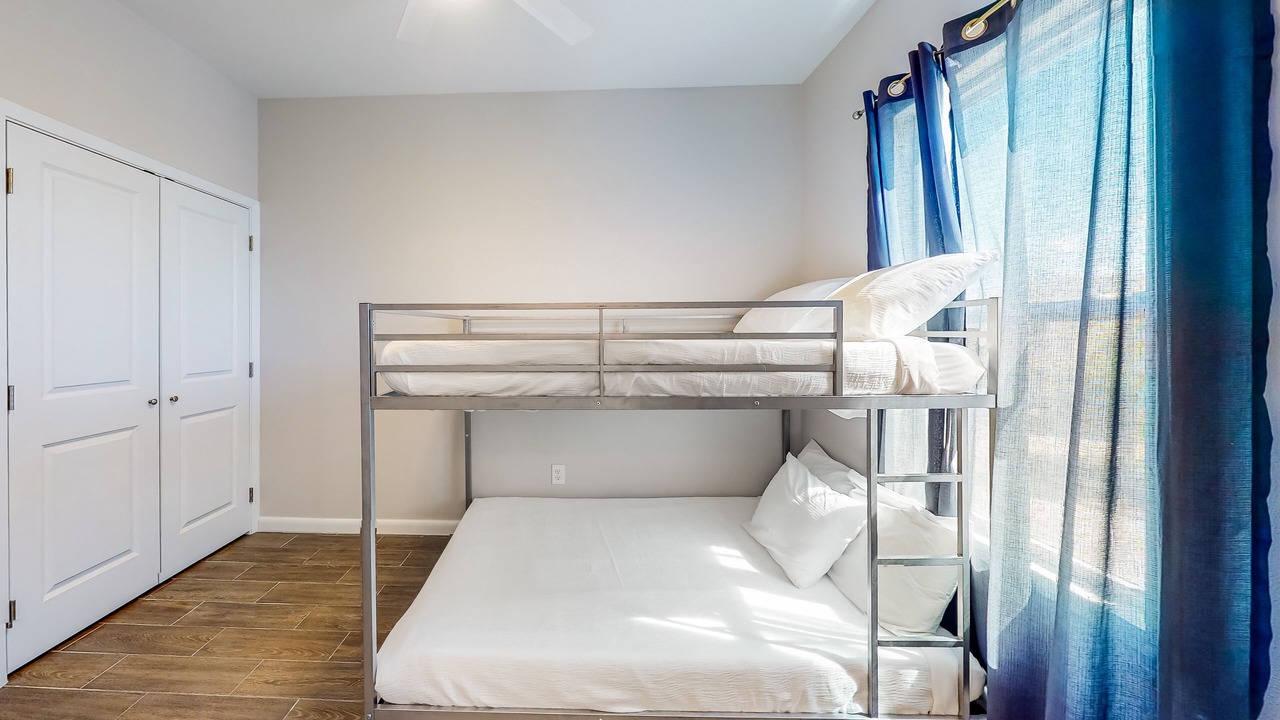 Photo of Bedroom in Port Isabel