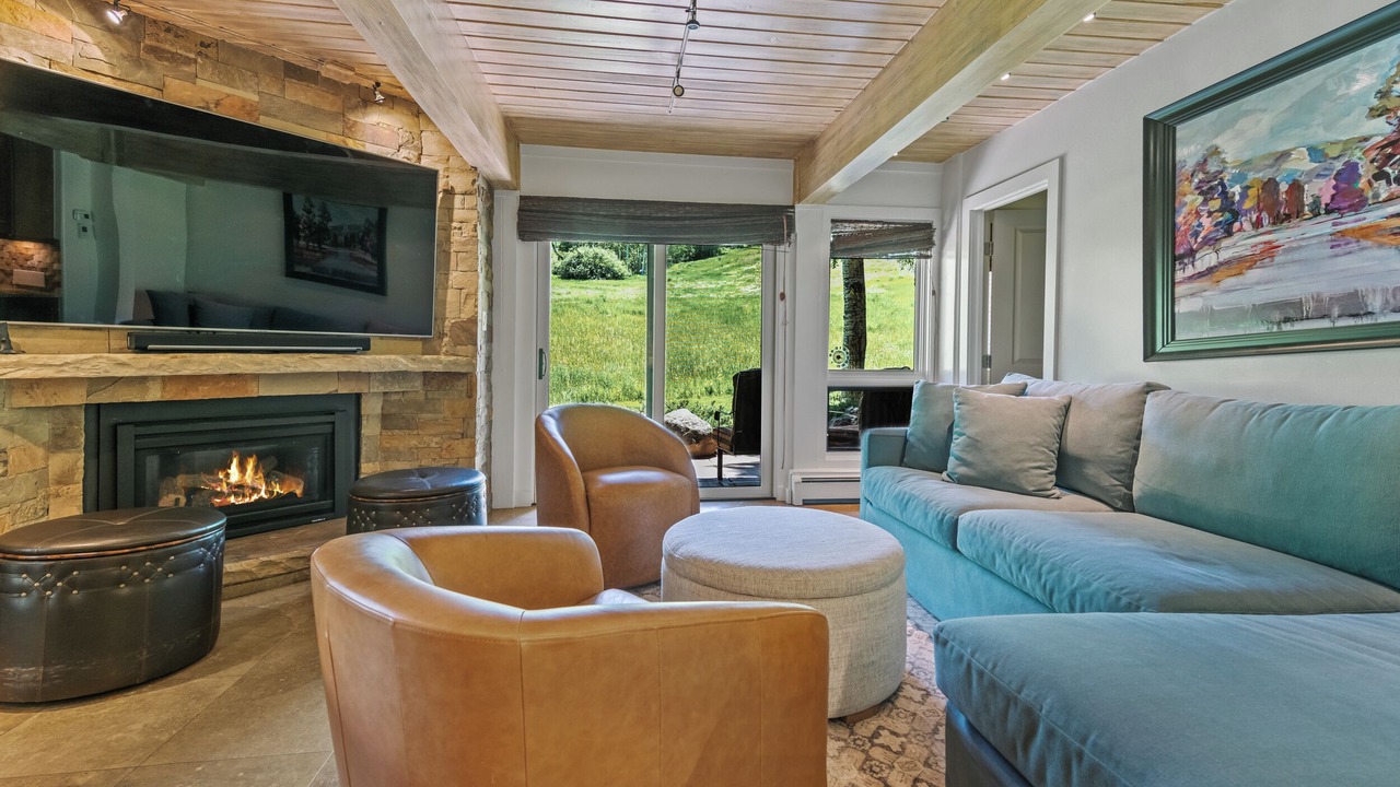 Photo of Livingroom in Snowmass Village