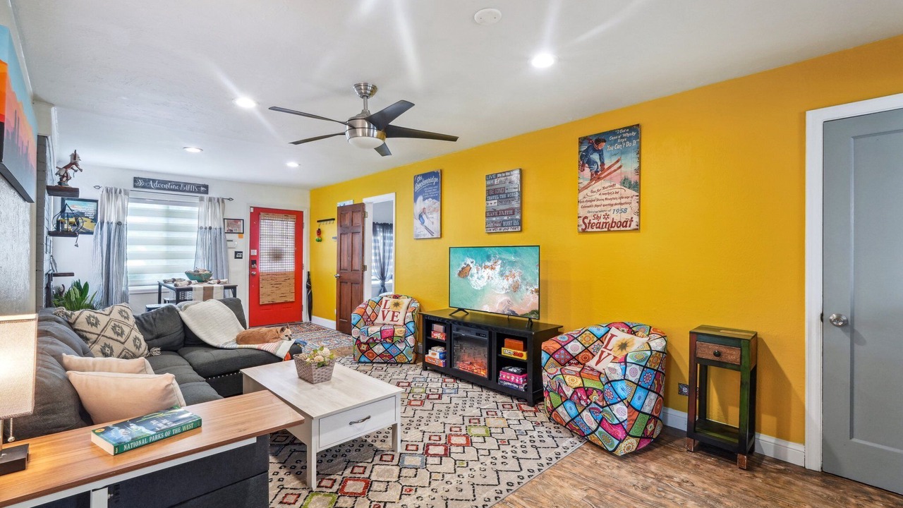 Photo of Bedroom in Lamar Heights Area