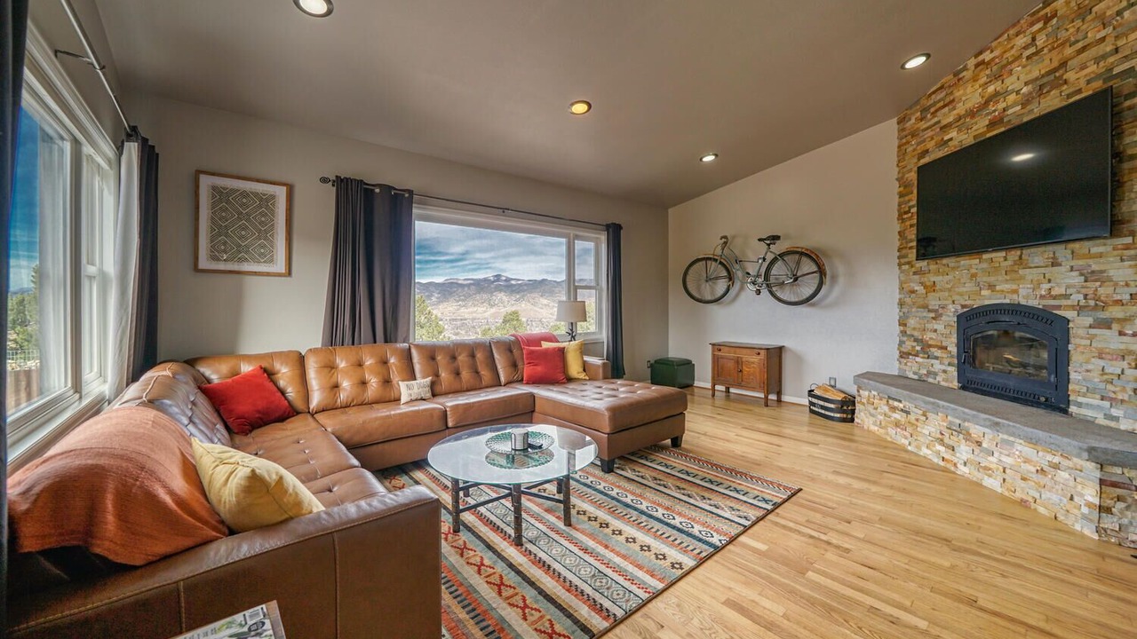 Photo of Livingroom in Salida
