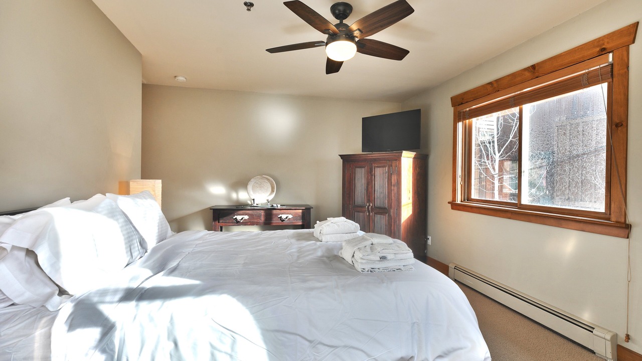 Photo of Bedroom in Deer Valley