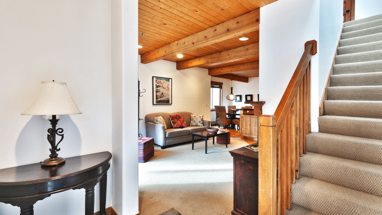 Photo of Livingroom in Deer Valley