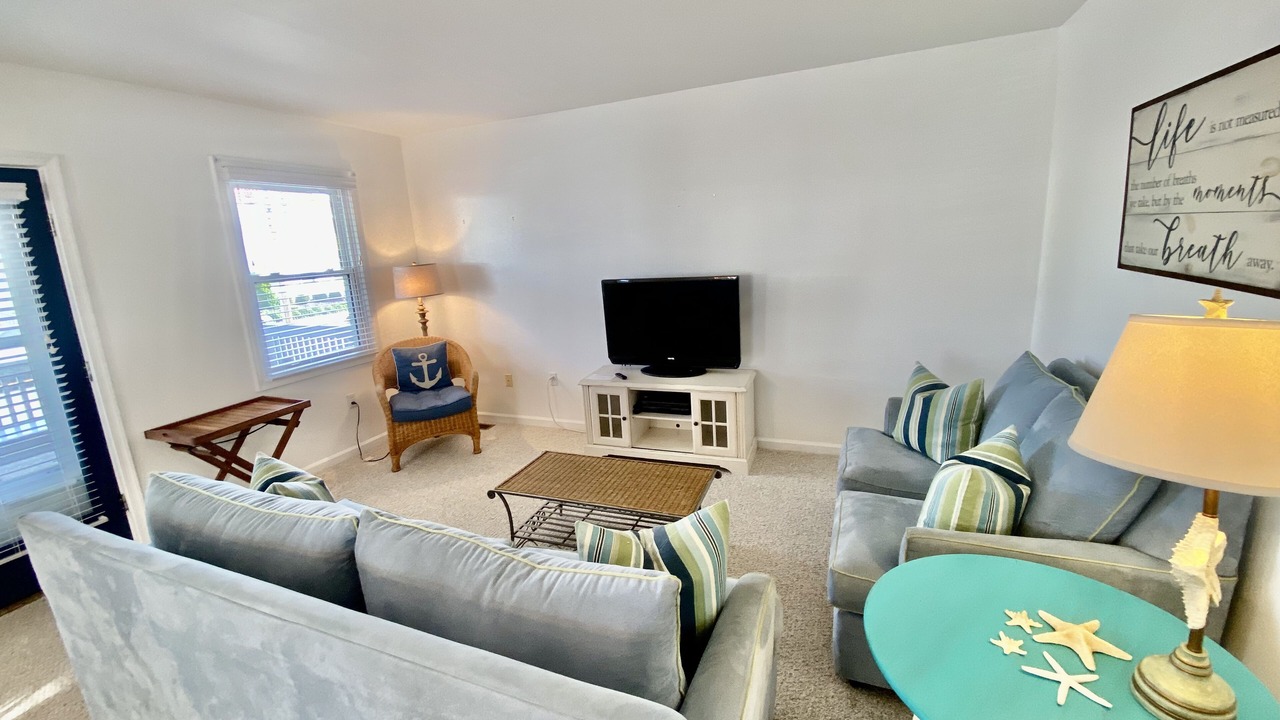 Photo of Livingroom in North End