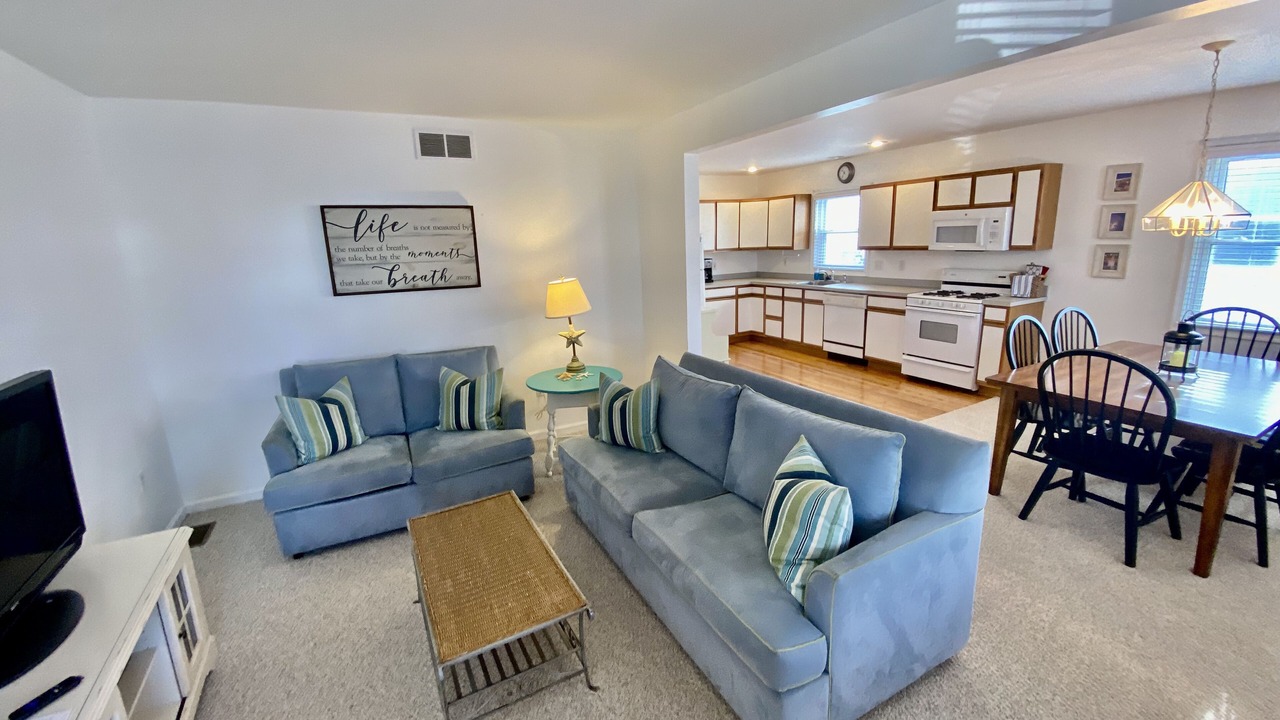 Photo of Livingroom in North End