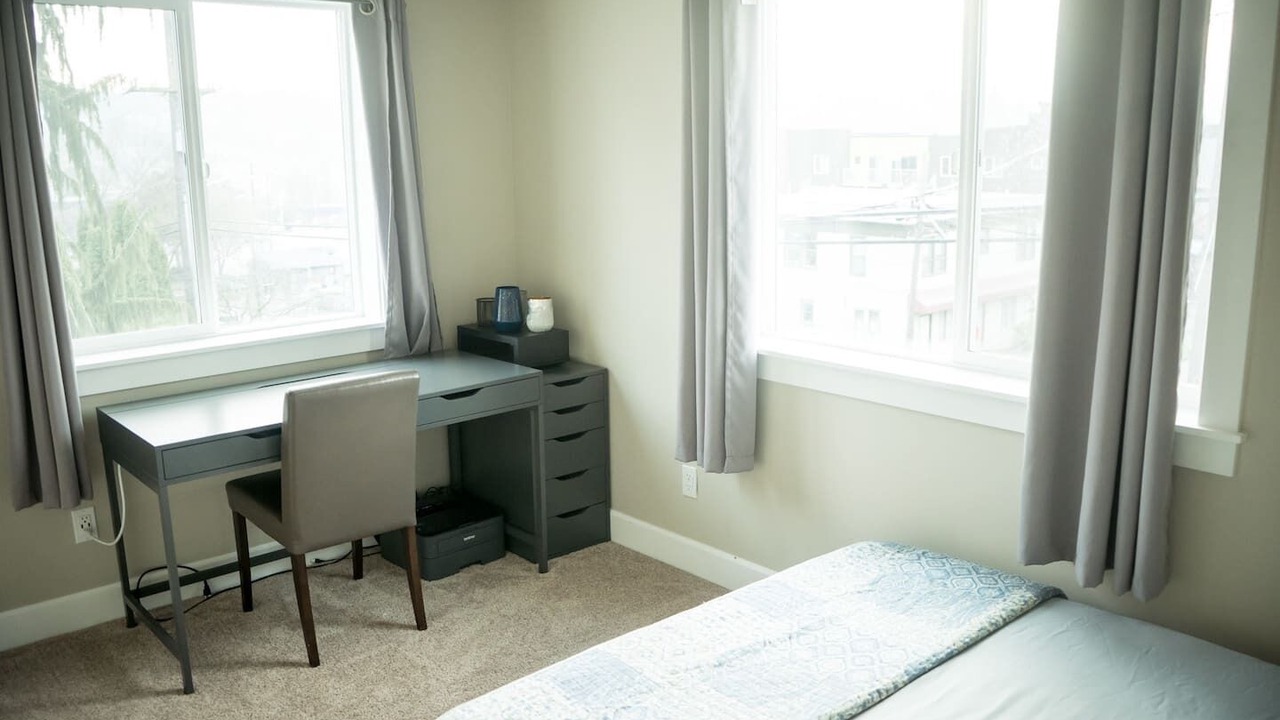 Photo of Bedroom in Fremont