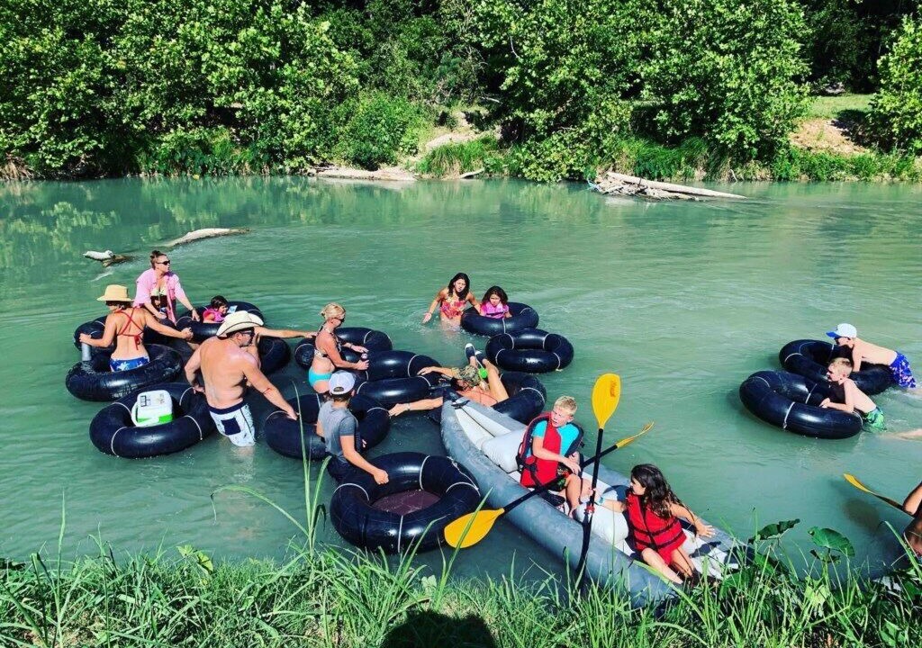 Photo of Others in Fentress