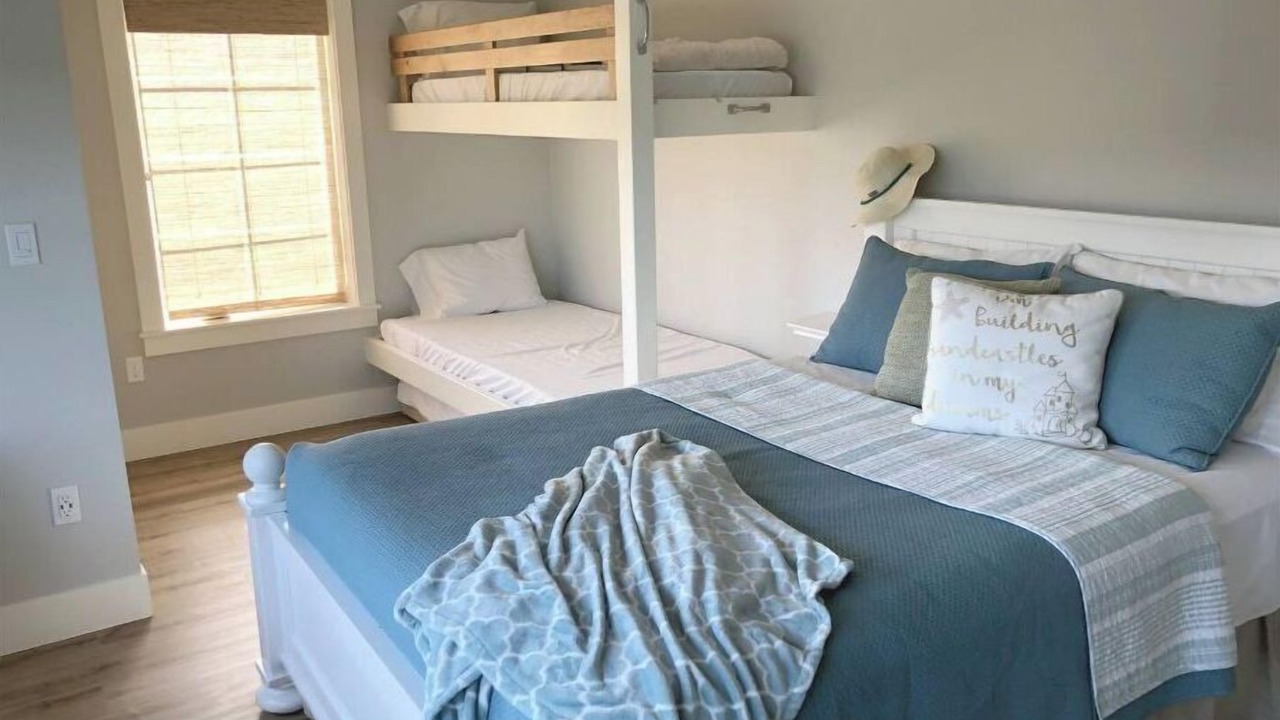 Photo of Bedroom in North Ridge