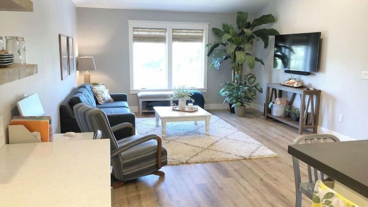 Photo of Livingroom in North Ridge