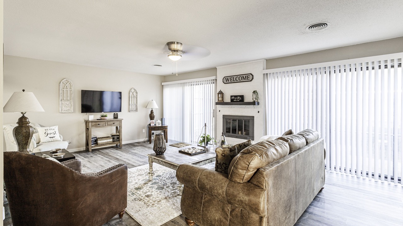 Photo of Livingroom in Ellendale